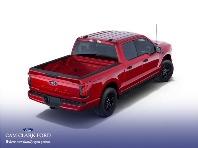 2025 Ford F-150 Lightning XLT photo 3