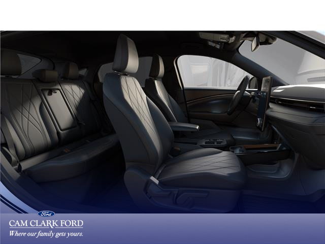 2025 Ford Mustang Mach-E Select photo 4