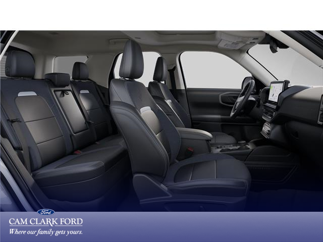 2025 Ford Bronco Sport Outer Banks photo 3