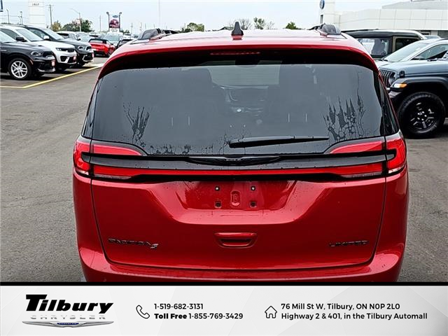 2024 Chrysler Pacifica Limited (Stk: 48770P) in Tilbury - Image 4 of 39