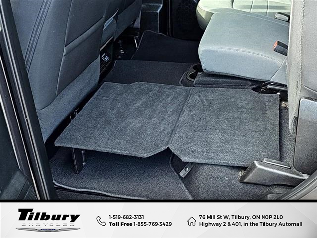 2021 RAM 1500 Classic SLT (Stk: 48650P) in Tilbury - Image 32 of 35