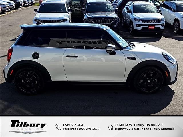 2024 MINI 3 Door Cooper S (Stk: 25-203-2) in Tilbury - Image 6 of 36