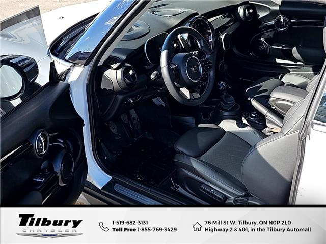 2024 MINI 3 Door Cooper S (Stk: 25-203-2) in Tilbury - Image 14 of 36