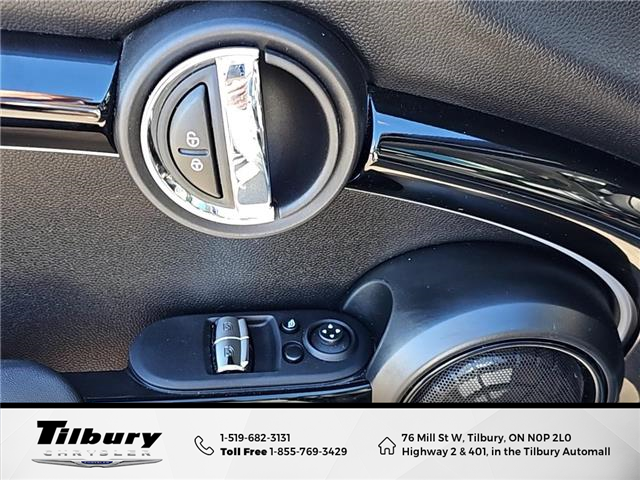 2024 MINI 3 Door Cooper S (Stk: 25-203-2) in Tilbury - Image 15 of 36
