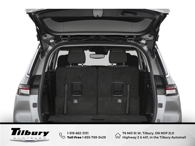 2025 Jeep Grand Cherokee L Laredo (Stk: 25-218) in Tilbury - Image 8 of 11