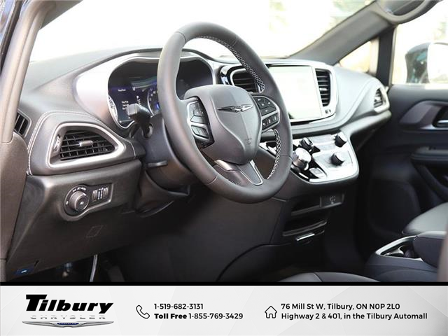 2026 Chrysler Pacifica Select (Stk: 26-055) in Tilbury - Image 13 of 27