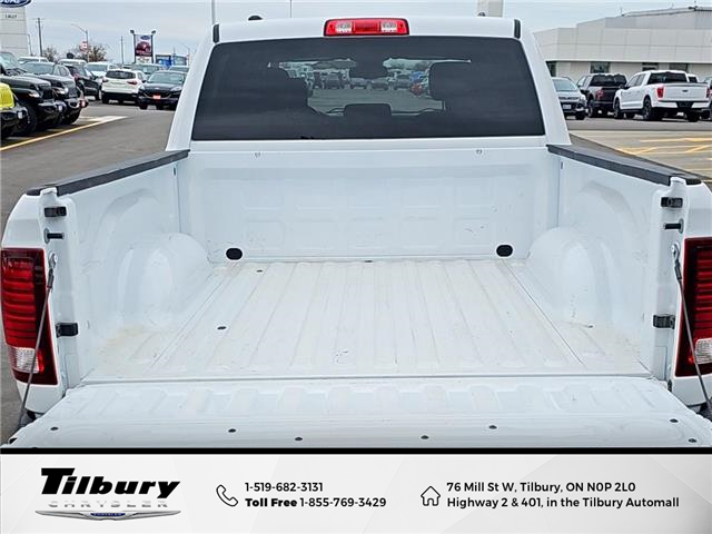 2023 RAM 1500 Classic SLT (Stk: 25-197-1) in Tilbury - Image 12 of 32