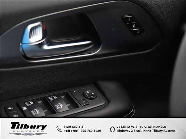 2026 Chrysler Pacifica Select (Stk: 26-076) in Tilbury - Image 17 of 27