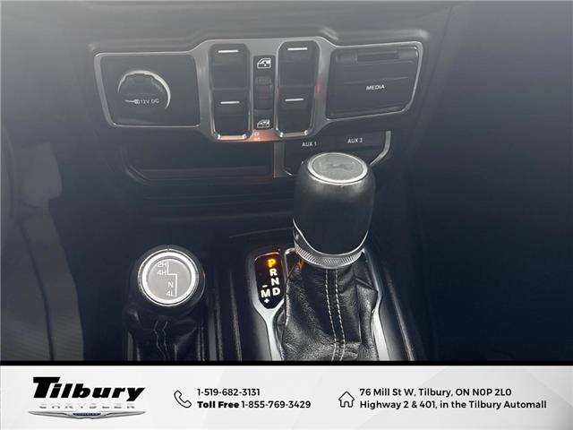 2023 Jeep Wrangler Sahara (Stk: 42602-1) in Tilbury - Image 14 of 19
