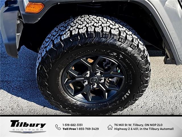 2024 Jeep Wrangler Sport (Stk: 48806T) in Tilbury - Image 9 of 44