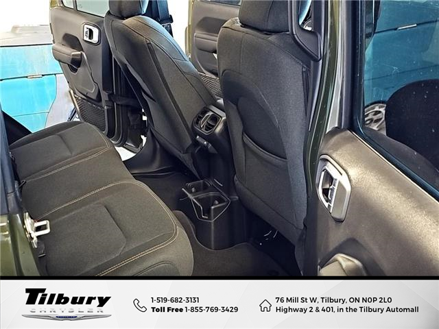 2024 Jeep Wrangler Sport (Stk: 48806T) in Tilbury - Image 36 of 44