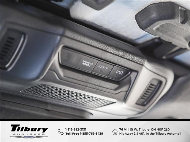 2026 Jeep Wrangler Sahara (Stk: 26-144) in Tilbury - Image 22 of 28
