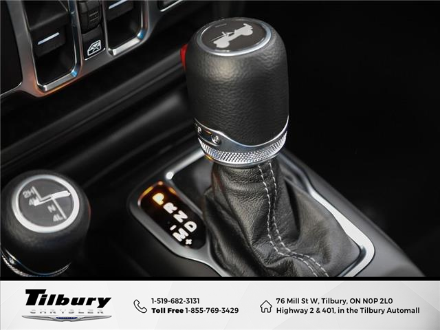 2026 Jeep Wrangler Sahara (Stk: 26-145) in Tilbury - Image 19 of 27