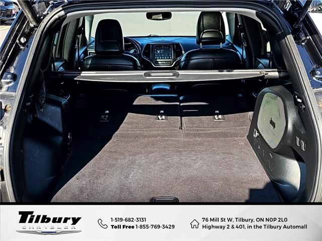 2019 Jeep Cherokee Trailhawk (Stk: 48745T-1) in Tilbury - Image 28 of 32