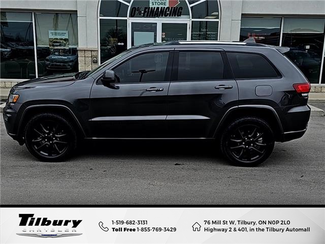 2018 Jeep Grand Cherokee Laredo (Stk: 48812T-1) in Tilbury - Image 2 of 50