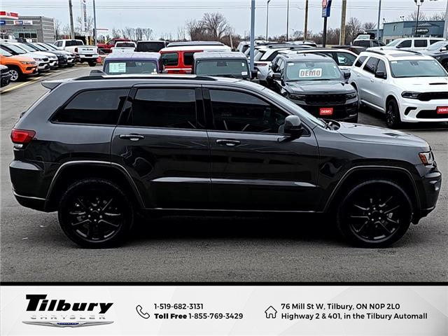 2018 Jeep Grand Cherokee Laredo (Stk: 48812T-1) in Tilbury - Image 6 of 50
