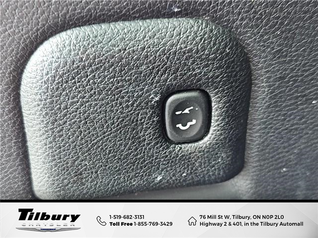 2018 Jeep Grand Cherokee Laredo (Stk: 48812T-1) in Tilbury - Image 44 of 50