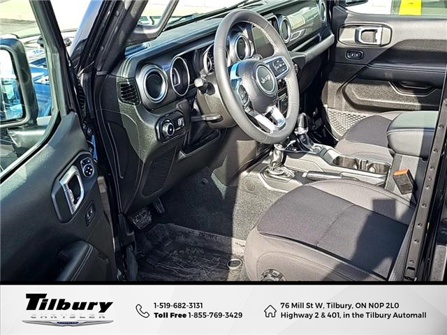 2023 Jeep Wrangler Sahara (Stk: 48790T) in Tilbury - Image 16 of 50