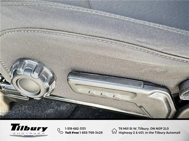 2023 Jeep Wrangler Sahara (Stk: 48790T) in Tilbury - Image 18 of 50