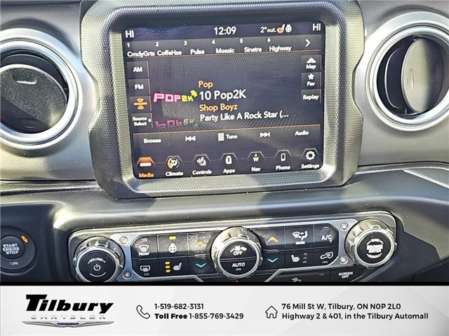2023 Jeep Wrangler Sahara (Stk: 48790T) in Tilbury - Image 26 of 50