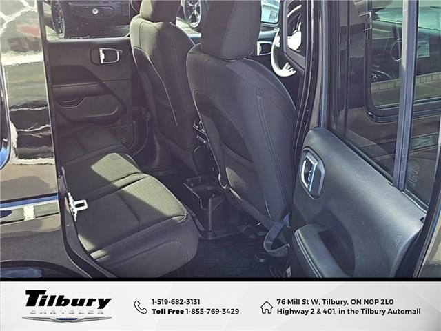 2023 Jeep Wrangler Sahara (Stk: 48790T) in Tilbury - Image 48 of 50