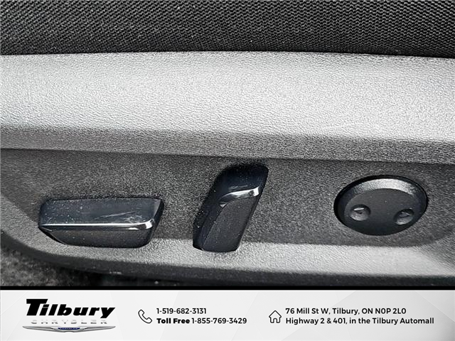 2023 Nissan Rogue  (Stk: 48824T) in Tilbury - Image 14 of 46