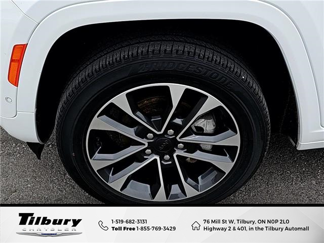 2022 Jeep Grand Cherokee Overland (Stk: 48844P-1) in Tilbury - Image 10 of 50