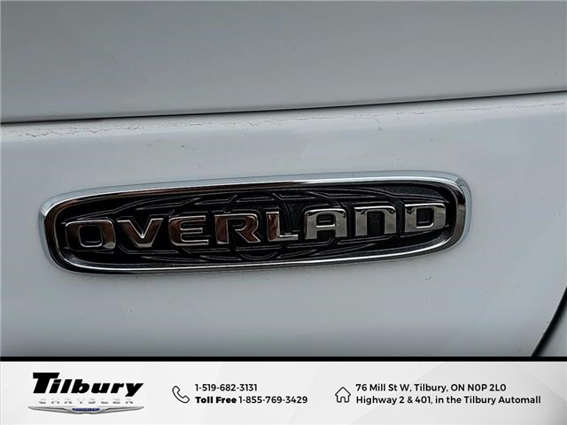 2022 Jeep Grand Cherokee Overland (Stk: 48844P-1) in Tilbury - Image 11 of 50