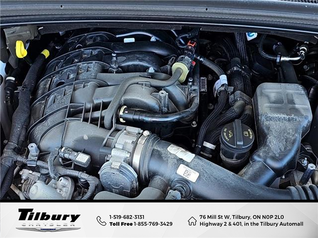 2022 Jeep Grand Cherokee Overland (Stk: 48844P-1) in Tilbury - Image 14 of 50