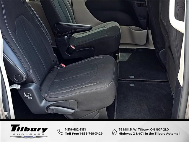 2022 Chrysler Grand Caravan SXT (Stk: 27-005-1) in Tilbury - Image 38 of 47