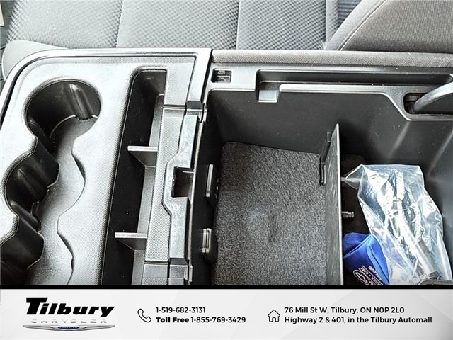 2017 GMC Sierra 1500 SLE (Stk: 48863P) in Tilbury - Image 33 of 45