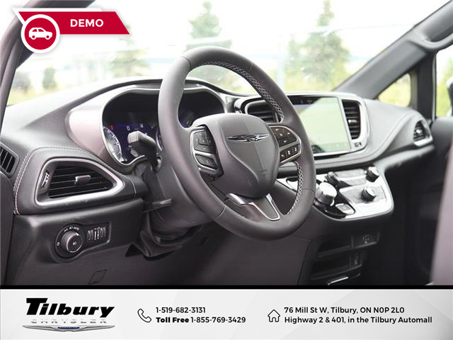 2026 Chrysler Pacifica Select (Stk: D26-012) in Tilbury - Image 13 of 27