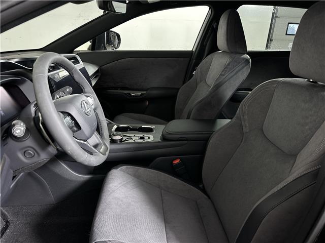 2026 Lexus RZ 450e  (Stk: 15105438) in Richmond Hill - Image 13 of 23