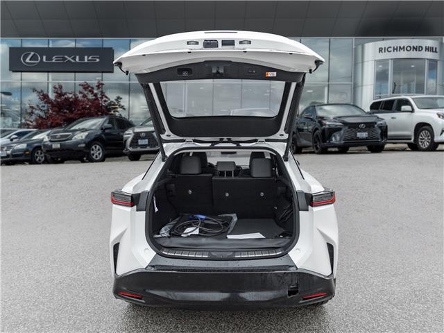 2025 Lexus RZ 450e  (Stk: 15104532) in Richmond Hill - Image 8 of 28