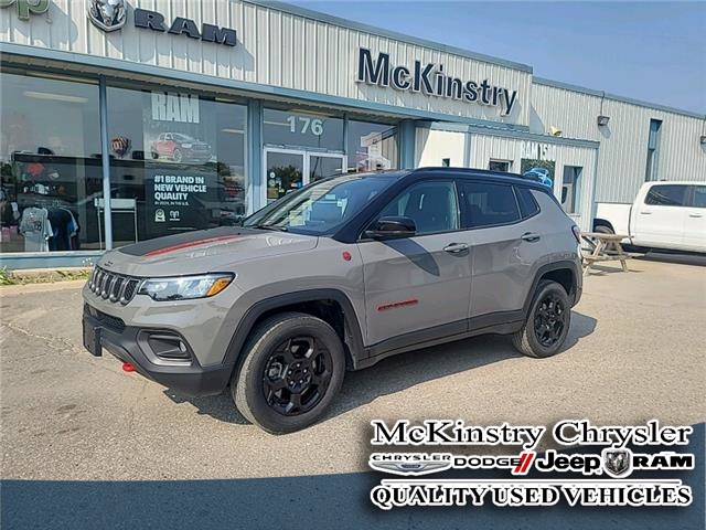 2023 Jeep Compass Trailhawk (Stk: 557404) in Dryden - Image 1 of 11