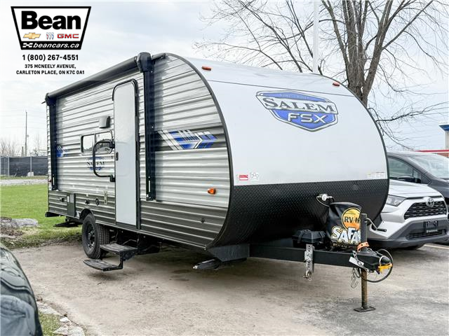 2022 Forest River FOREST RIVER SALEM FSX 177BH TRAVEL TRAILER 17' 177BH (Stk: 12099) in Carleton Place - Image 1 of 15