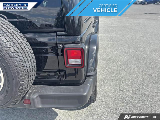 2022 Jeep Wrangler Unlimited Sahara (Stk: P4102) in Dartmouth - Image 10 of 24