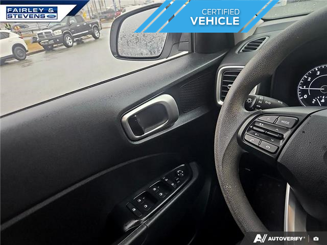 2022 Hyundai Venue ESSENTIAL (Stk: P8352) in Dartmouth - Image 17 of 24