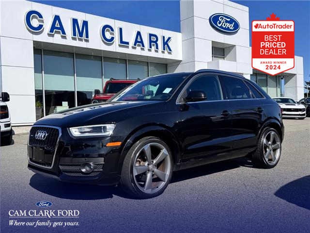 2015 Audi Q3 2.0T Technik (Stk: T02750) in Richmond - Image 1 of 34