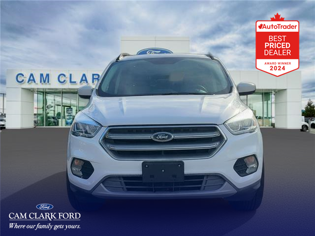 2017 Ford Escape SE (Stk: T60889) in Richmond - Image 2 of 25 2017 Ford Escape SE (Stk: T60889) in Richmond - Image 2 of 25