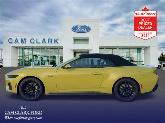 2025 Ford Mustang GT Premium Convertible photo 3