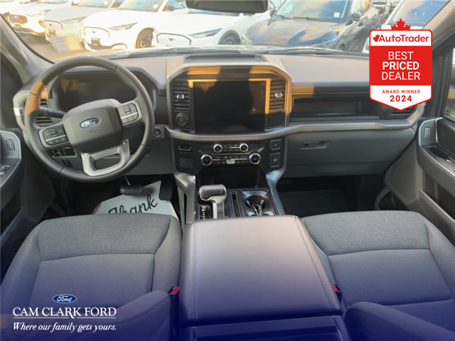 2025 Ford F-150 Lightning XLT (Stk: T10021) in Richmond - Image 16 of 25