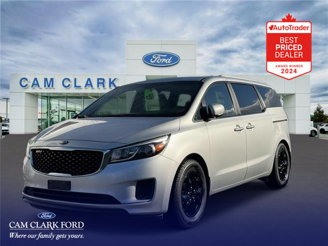 2016 Kia Sedona LX (Stk: T92016) in Richmond - Image 1 of 25