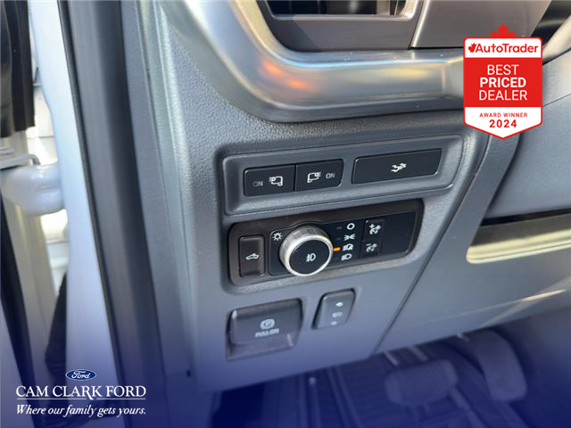 2023 Ford F-150 Lariat (Stk: AT52855) in Richmond - Image 17 of 25