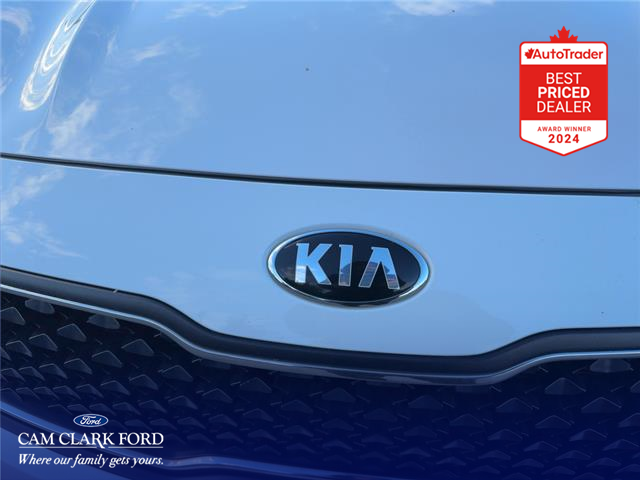 2017 Kia Sportage LX (Stk: T68022) in Richmond - Image 9 of 25