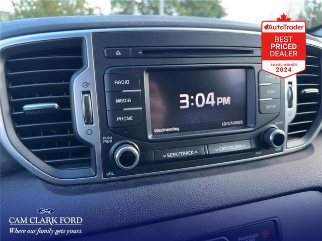 2017 Kia Sportage LX (Stk: T68022) in Richmond - Image 16 of 25