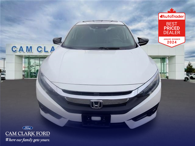 2018 Honda Civic Touring (Stk: AT102425) in Richmond - Image 2 of 25