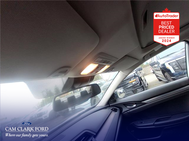 2018 Honda Civic Touring (Stk: AT102425) in Richmond - Image 21 of 25