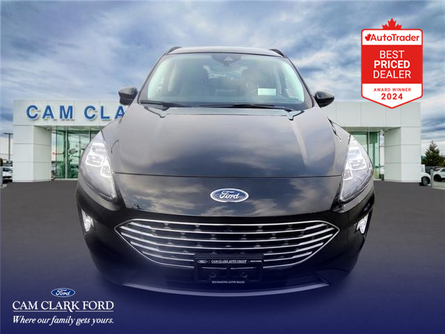 2022 Ford Escape Titanium Hybrid (Stk: XRC29739) in Richmond - Image 2 of 25 2022 Ford Escape Titanium Hybrid (Stk: XRC29739) in Richmond - Image 2 of 25