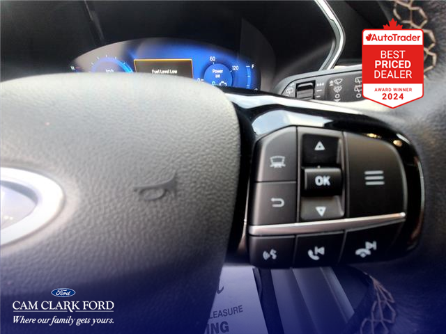 2022 Ford Escape Titanium Hybrid (Stk: XRC29739) in Richmond - Image 16 of 25 2022 Ford Escape Titanium Hybrid (Stk: XRC29739) in Richmond - Image 16 of 25